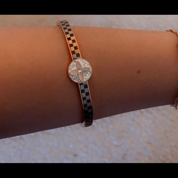 Hand bangle - Picture 4 of 4